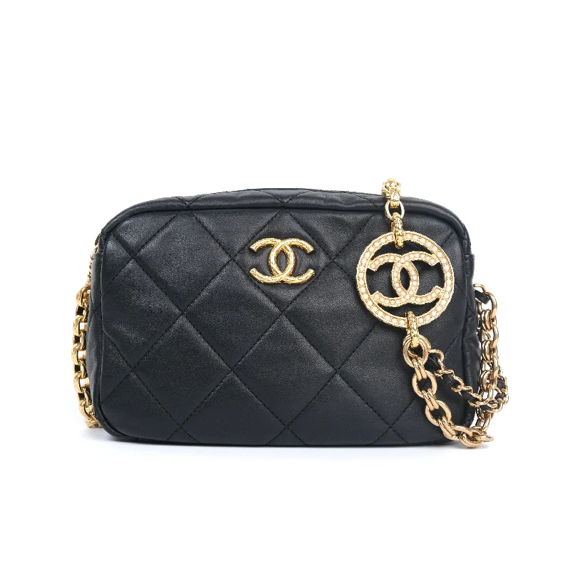 HOLD | Chanel Camera Bag Logo Pearl Chain -(MICROCHIP)